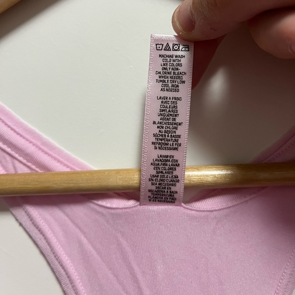 SKIMS Sleep Loose Tank Color Cherry Blossom Women’s Size Medium - Picture 3 of 5